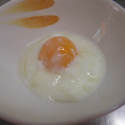 はなまる子♪さん
こんばんは～♪
冷凍した卵はひび割れてましたが、
問題なく、と～ろりとした出来上がり♪白だしでおつまみになり美味しかったです(*^_^*)